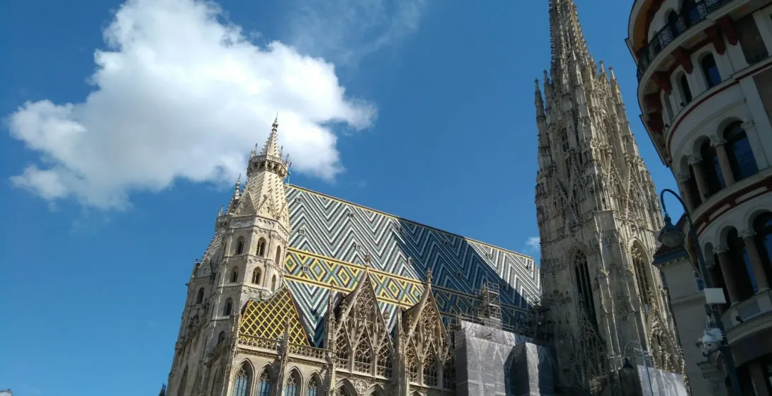 Katedra św. Szczepana w Wiedniu, Austrii, wspaniały przykład architektury gotyckiej.