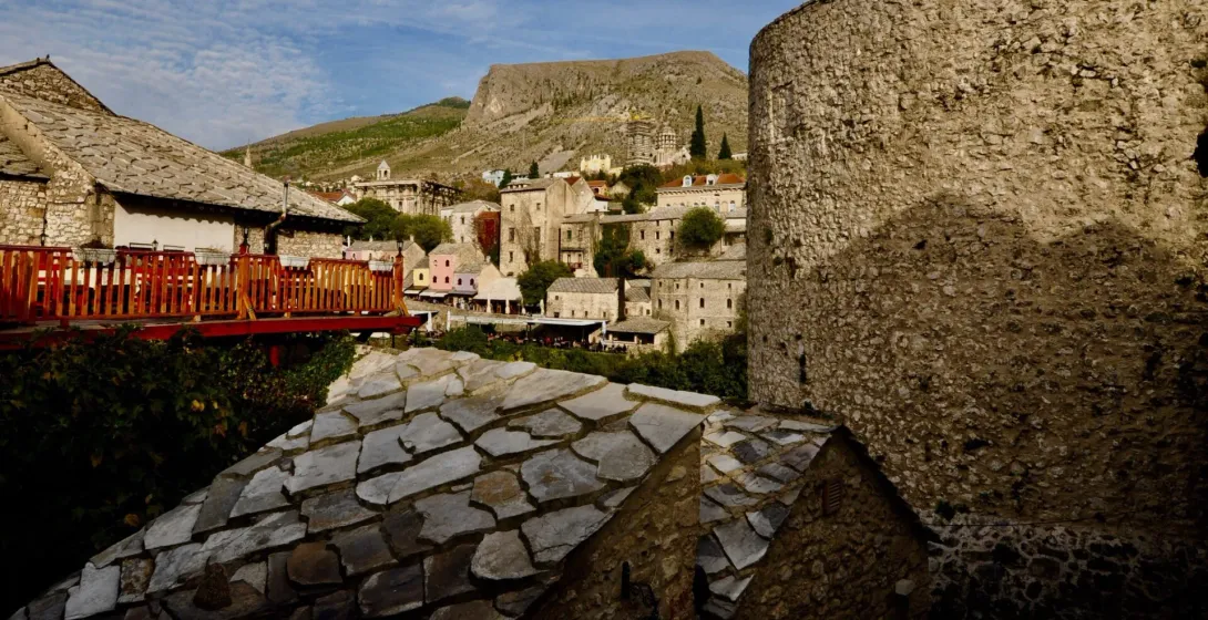 Bilderbuchansicht der historischen Stadt Počitelj in Bosnien und Herzegowina.