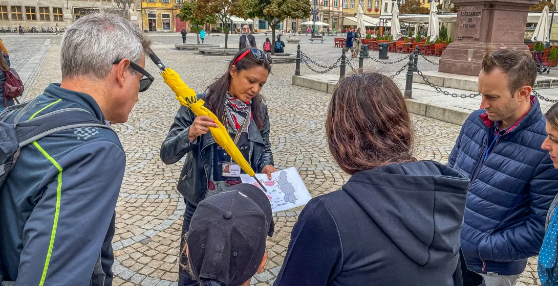 Una visita guiada en la Plaza del Mercado de Wrocław.