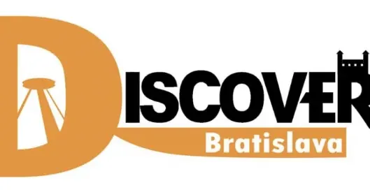 Logotipo 'Discover Bratislava' con siluetas de la Plataforma de Observación UFO y el Castillo de Bratislava en naranja y n...