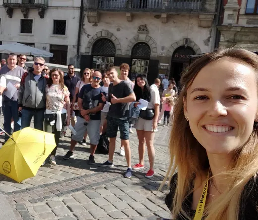 Un tour guiado a pie en el casco antiguo de Cracovia.