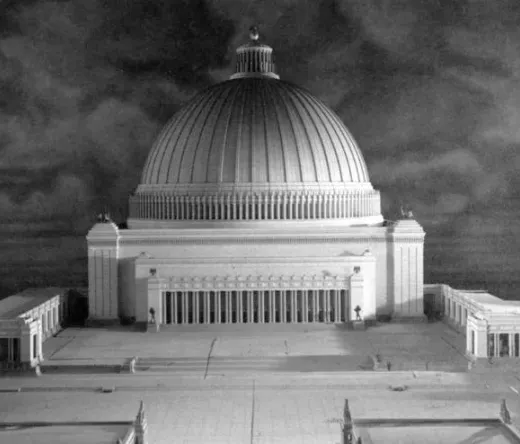 Modell der geplanten Volkshalle im Nazi-Berlin.
