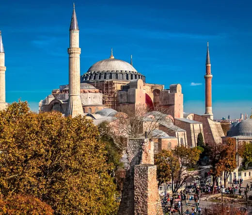 Hagia Sophia w Stambule, Turcja, oszałamiający zabytek historyczny.