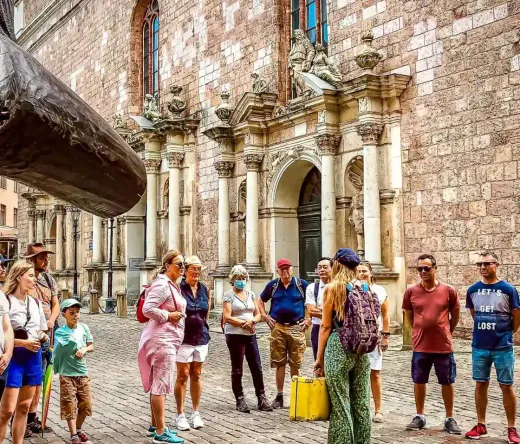 Bienvenido a Riga Visita guiada a pie por el casco antiguo