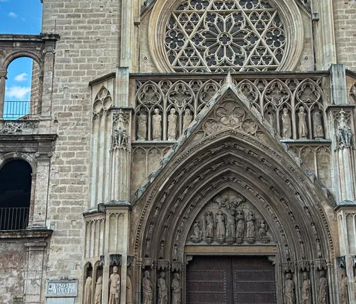 Welcome to Valencia! Old Town Guided Walking Tour