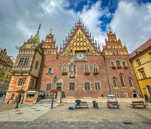 Wspaniały Ratusz Staromiejski we Wrocławiu, Polska.