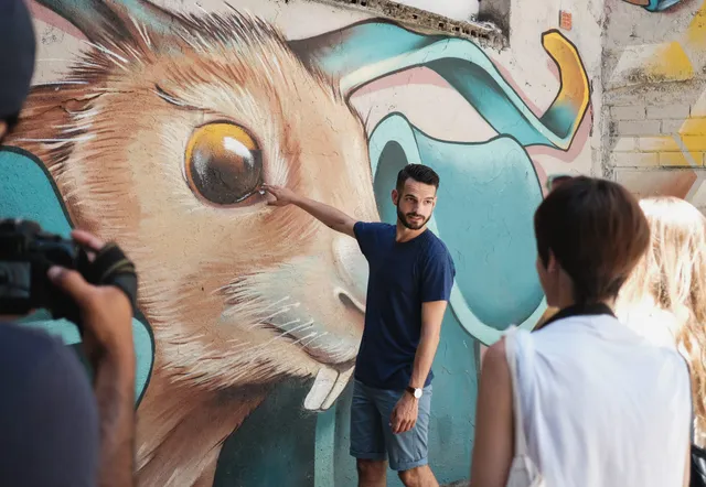 Barcelona: Hidden Street Art Guided Tour