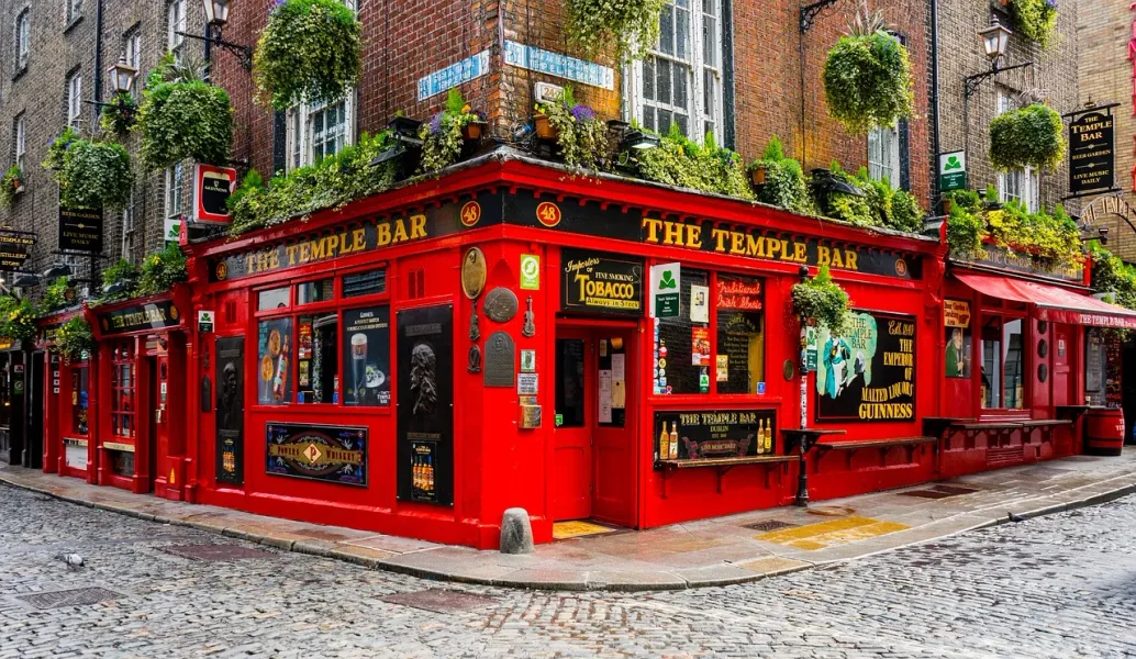 El pub The Temple Bar en Dublín, Irlanda.