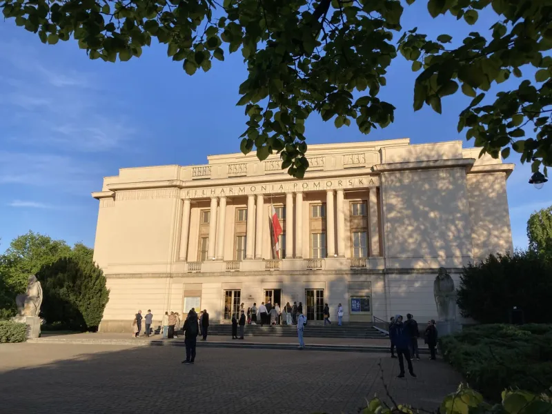 Majesty Filharmonia Pomorska w Gdańsku, Polska, czeka na miłośników koncertów.