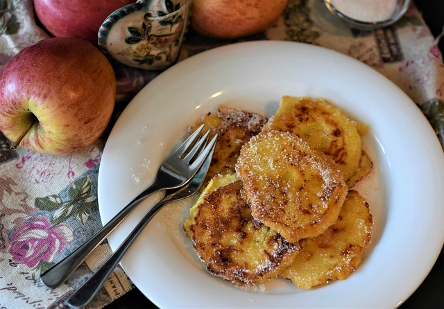 Racuchy - Polish apple pancakes